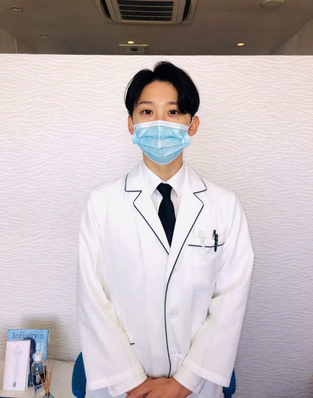 /wp-content/uploads/2021/06/staff-cocoleahomme.jpg